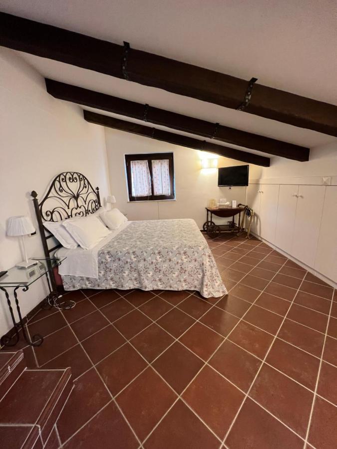 Il Casale Di Riardo Luxury B&B Exterior photo