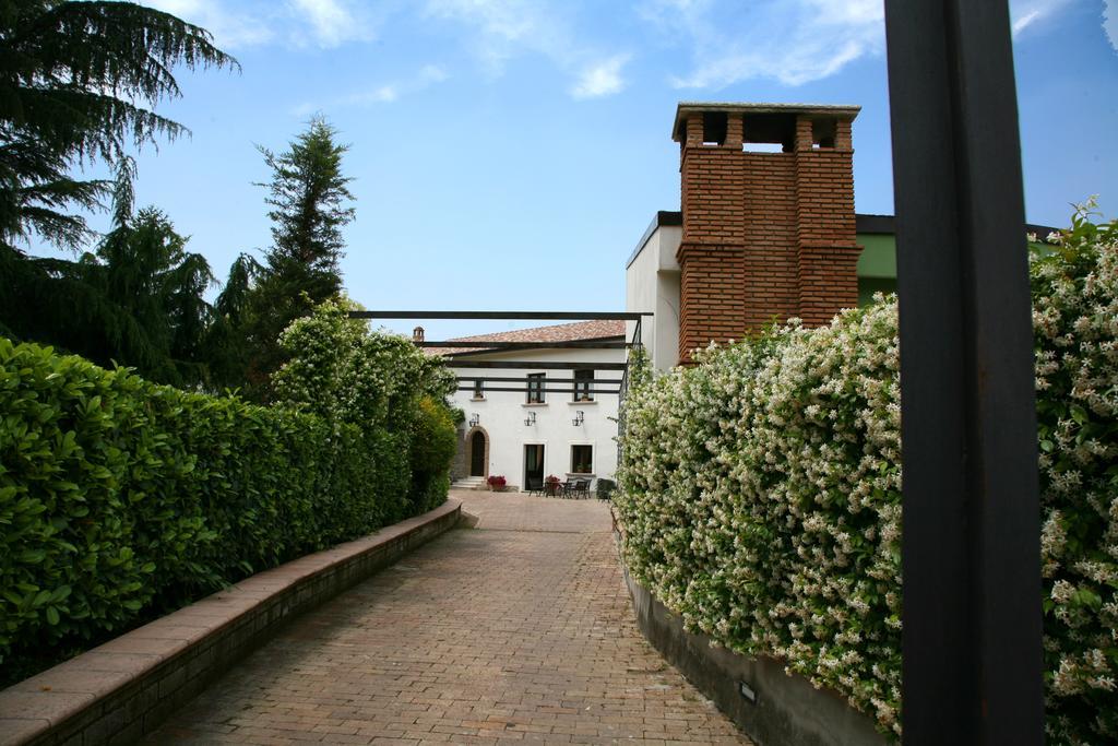 Il Casale Di Riardo Luxury B&B Exterior photo